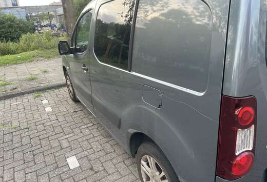 Citroen L1 1.6 e-HDi 90 FAP EGS6 S&S Niveau B