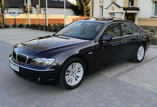 BMW 740iA