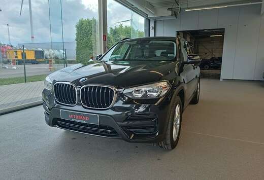 BMW xDrive20i AT *HEAD-UP/PANO DAK/360CAMERA*