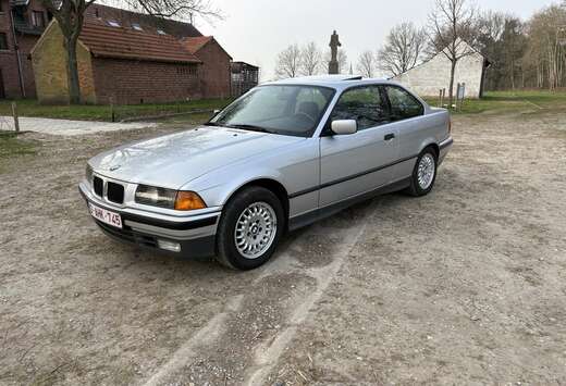 BMW 320i