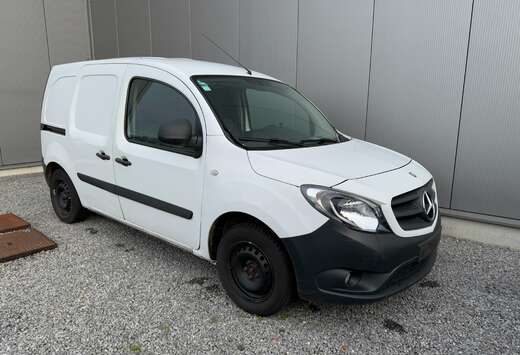 Mercedes-Benz Lichte vracht L1 1.5 cdti/Export of han ...