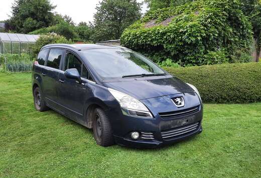 Peugeot 5008 1.6 HDi Style FAP