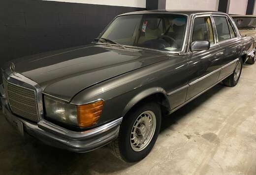 Mercedes-Benz 350 SEL