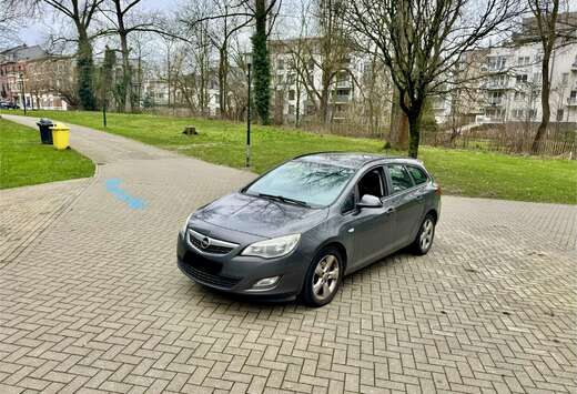 Opel Astra Sports Tourer 1.7 CDTi Essentia