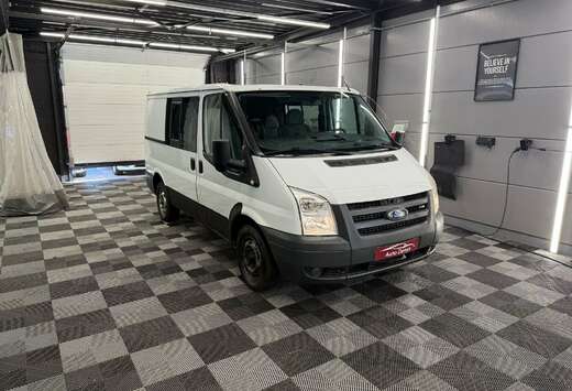 Ford 2.2D  DUBBEL CABINE  211.150 KM.  BJ. 2008