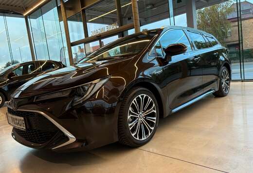 Toyota HYBRID BREAK / PREMIUM / 56470 km /