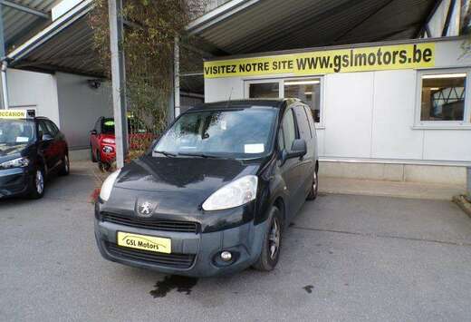 Peugeot 1.6HDi 90cv Automatic 06/13 Airco GPS Carplay