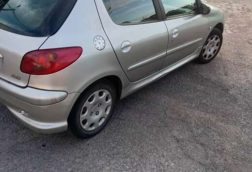 Peugeot 1.4i One-Line
