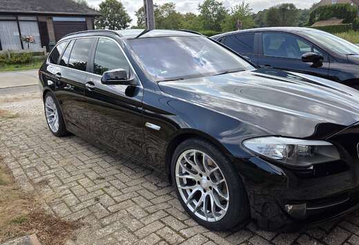 BMW Touring 523i