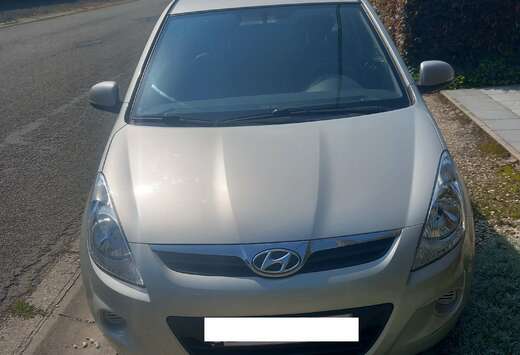 Hyundai 1.2i+Comfort+MY2011