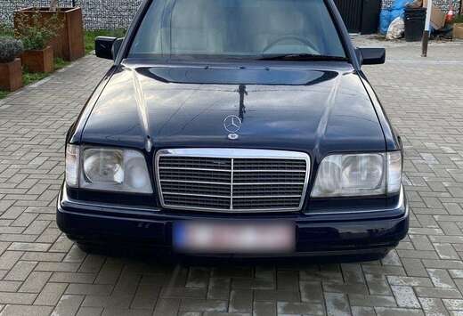 Mercedes-Benz 300 TD 4 MATIC