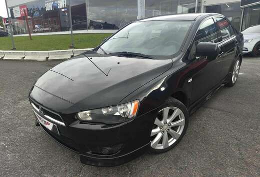 Mitsubishi Lancer *BERLINE*ATT REM*PDC*CLIM*