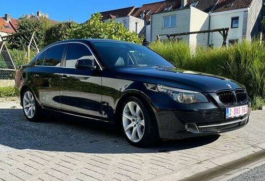 BMW 523i