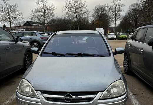 Opel Opel Corsa 1.0 ecotec (prix negociable)