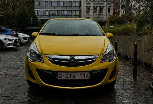 Opel 1.2i Black Edition