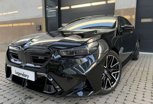 BMW M5 PHEV 4.4 AS (535 kW)