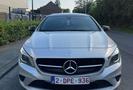 Mercedes-Benz Mercedes CLA 200 pack Night