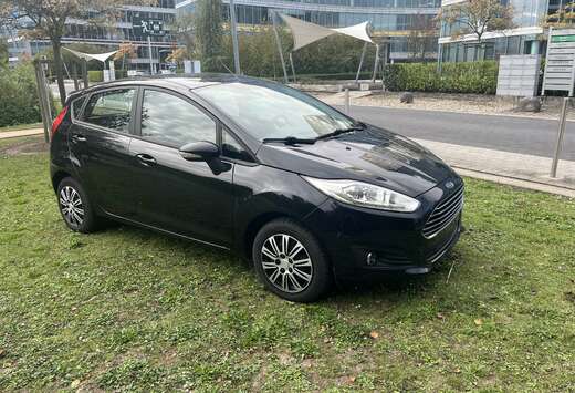 Ford 1.0 EcoBoost Titanium S/S