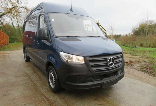 Mercedes-Benz 311CDi - FWD - A2H2