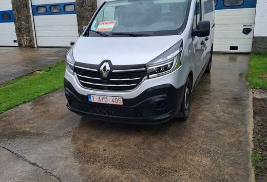 Renault 2.0 dCi 29 L2H1 Confort