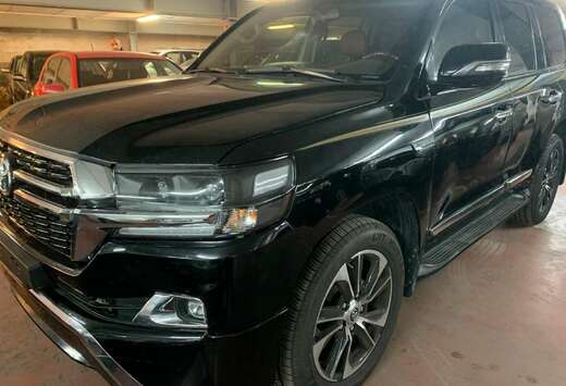 Toyota Landcruiser 4.7i V8 VIP 7pl.