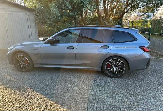 BMW 330e xDrive Touring - M SPORT - Full options