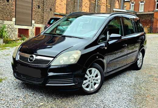 Opel Zafira 1.9 DTL CDTi Cosmo FAP