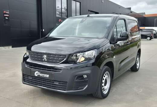 Peugeot 1.5 BlueHDi 100 MAN6 3pl /Camera/Carplay/GPS