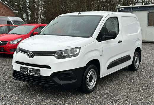 Toyota 1.5 D CLIM-NAVIGATION-12 MOIS DE GARANTIE