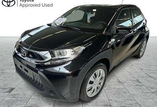 Toyota play Aygo X X-Play