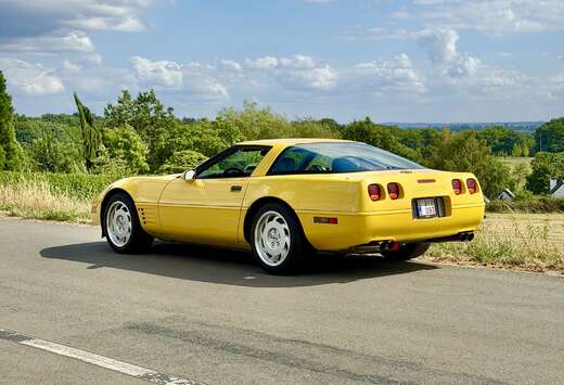 Corvette RARE YELLOW | SPORT SEATS | 6-SPEED MANUAL