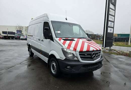 Mercedes-Benz 316 (Stock ID 08087)