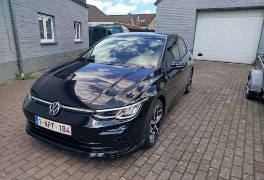 Volkswagen 2.0 SCR TDi Life R line.