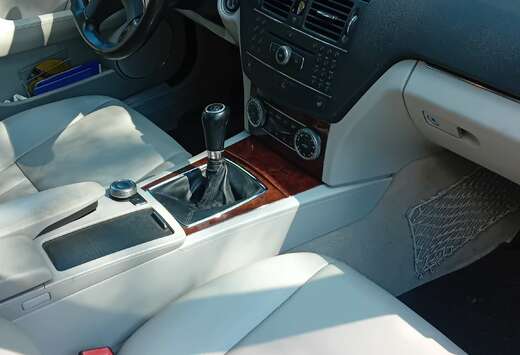 Mercedes-Benz C 200 Kompressor Elegance
