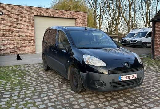 Peugeot 1.6 Uniek 84KW/114pk Motor Airco Navi Bluetoo ...