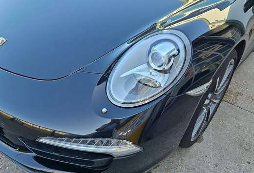 Porsche Carrera 4s