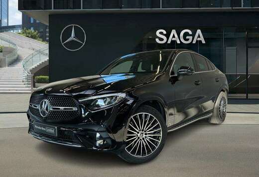 Mercedes-Benz 4MATIC Coupé AMG Line