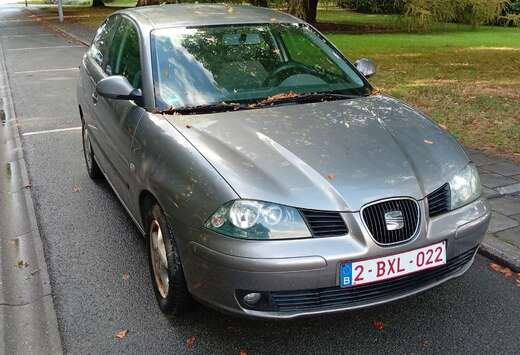 SEAT 1.4i 16v 75 Stylance