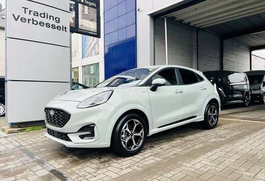 Ford 1.0 Mhev / ST Line / Winter + Comfort Pack / Cam ...