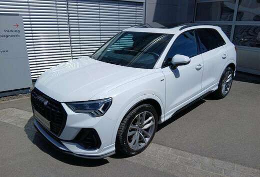 Audi S-Line 40 TFSI quattro s-tronic