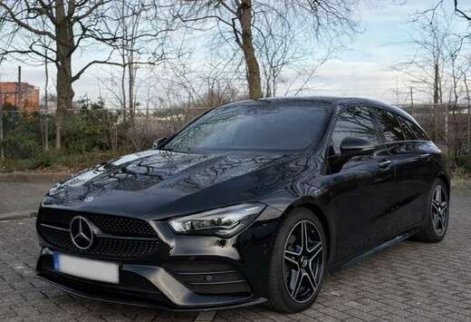 Mercedes-Benz Shooting Brake 7G-DCT AMG Line