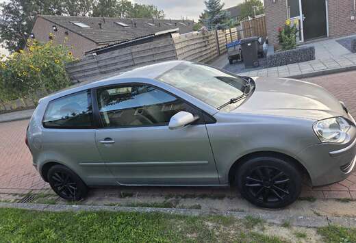 Volkswagen 3p 1.2 United 60cv