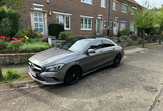 Mercedes-Benz CLA 180 d Business Solution AMG