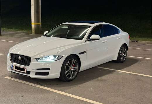 Jaguar 2.0D Prestige 180pk Panoramadak - Leder- Autom ...
