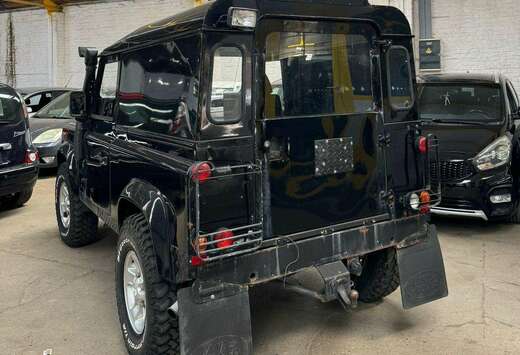 Land Rover Typ 90 County