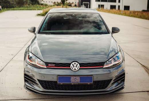 Volkswagen 2.0 TSI TCR OPF DSG - AKRAPOVIC - PANO - D ...