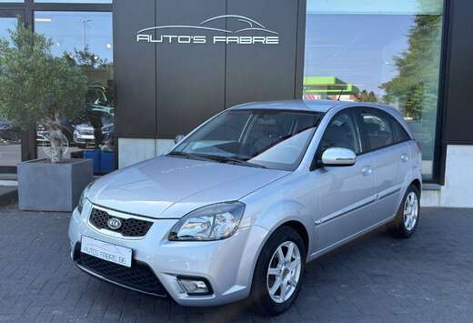 Kia 1.4i Benzine AUTOMAAT 49000km