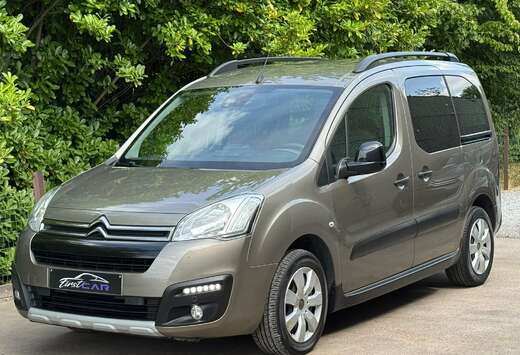 Peugeot 1.6 BlueHDi / CLIM / CAMERA / NAVIGATION / GA ...