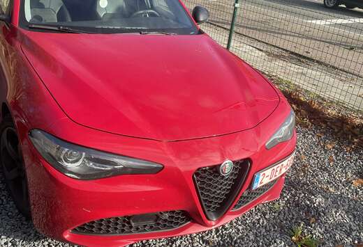 Alfa Romeo 2.2 Diesel AT8