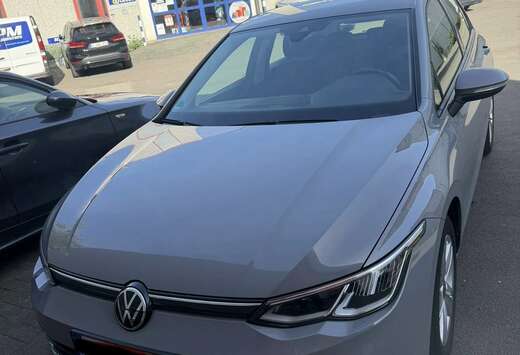 Volkswagen 1.0 TSI Life OPF